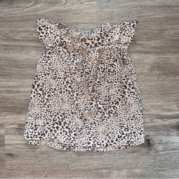 ⭐️ 3 for $15 Cheetah Print Mini Skirt - Picture 1 of 5